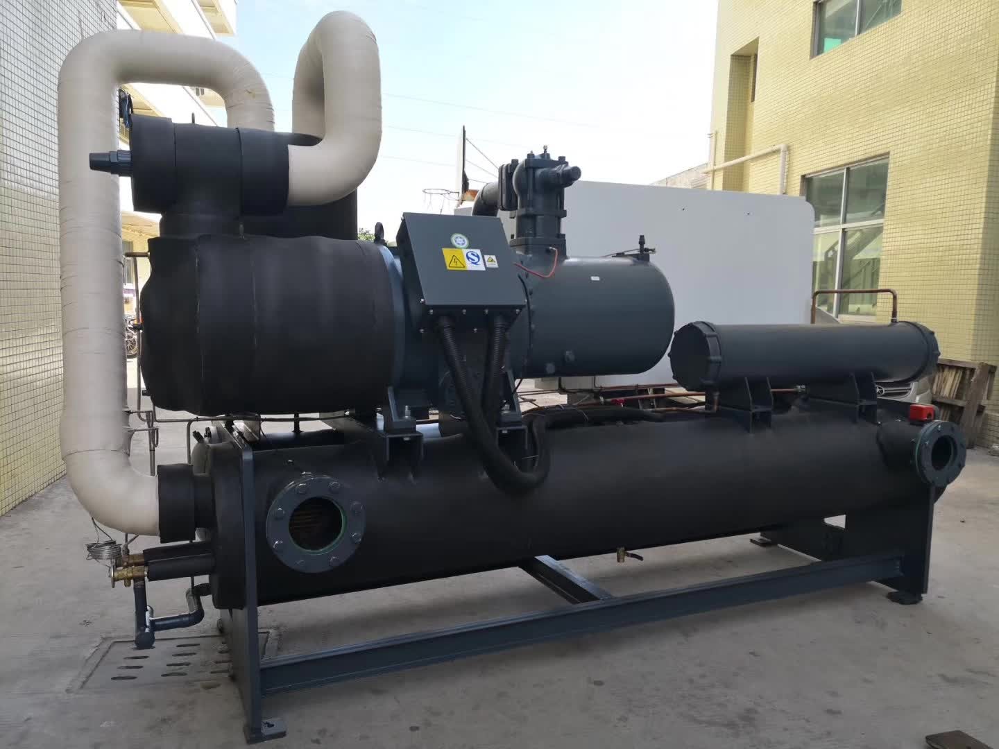 大冷量螺杆式水冷冷水机组，螺杆式水冷机组，螺杆式冷冻机组图4